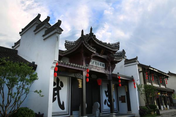 泛亚电竞网站